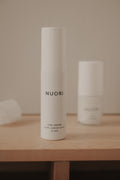 NUORI Vital Unifier 50ml Purela kasvotuote, vaalean vihreä pullo ja korkki, sopii ihonhoitoon, läpinäkyvä etiketti.